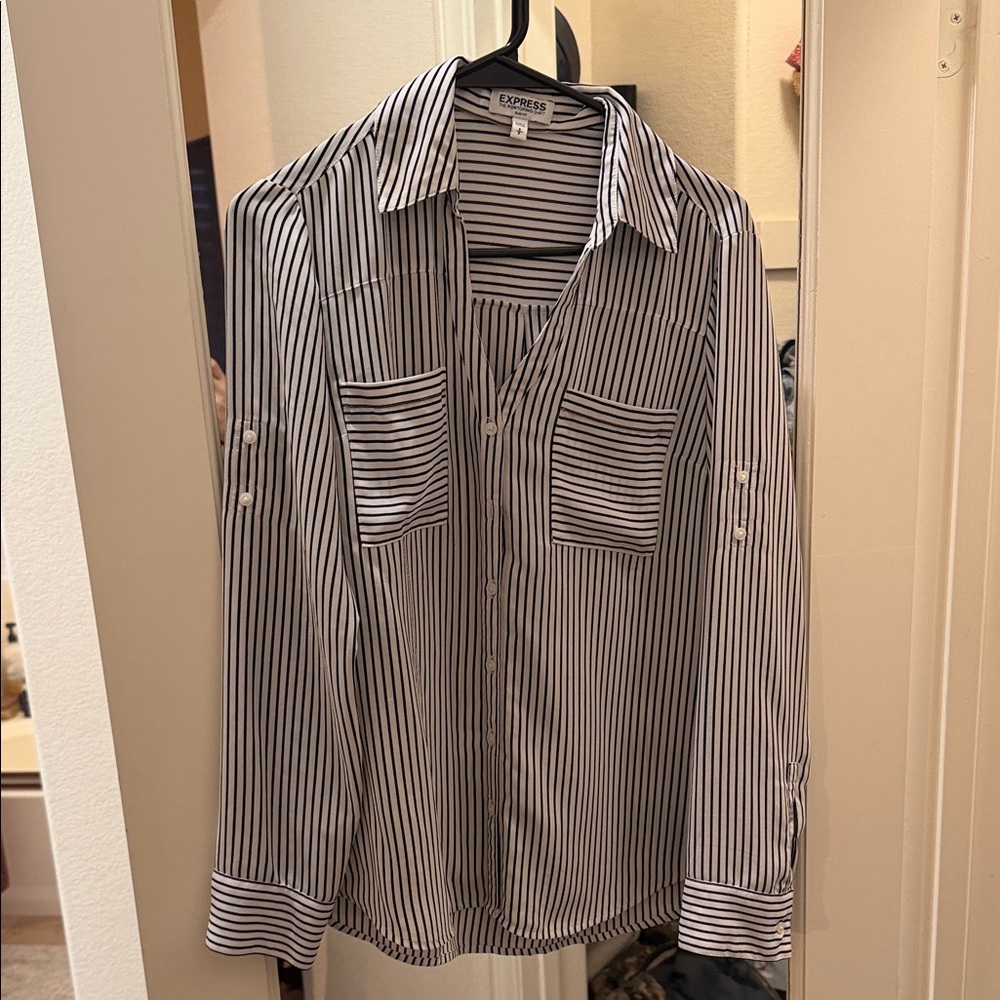 Express Men's Classic Black and White Striped Button Down Shirt